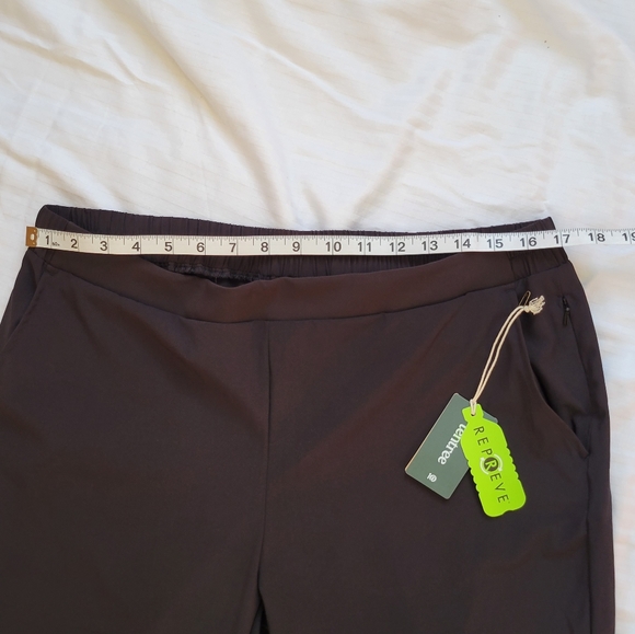 TenTree hiking pants - Picture 7 of 7